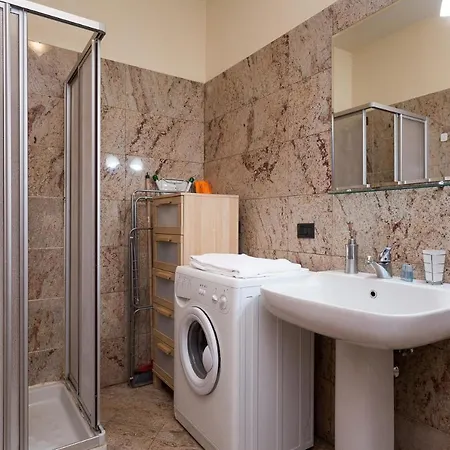 Apartment Dimora Scrimiari With 3 Sleeps Verona