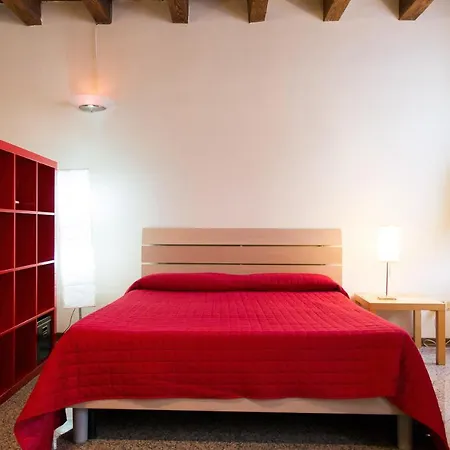 Dimora Scrimiari With 3 Sleeps Apartment